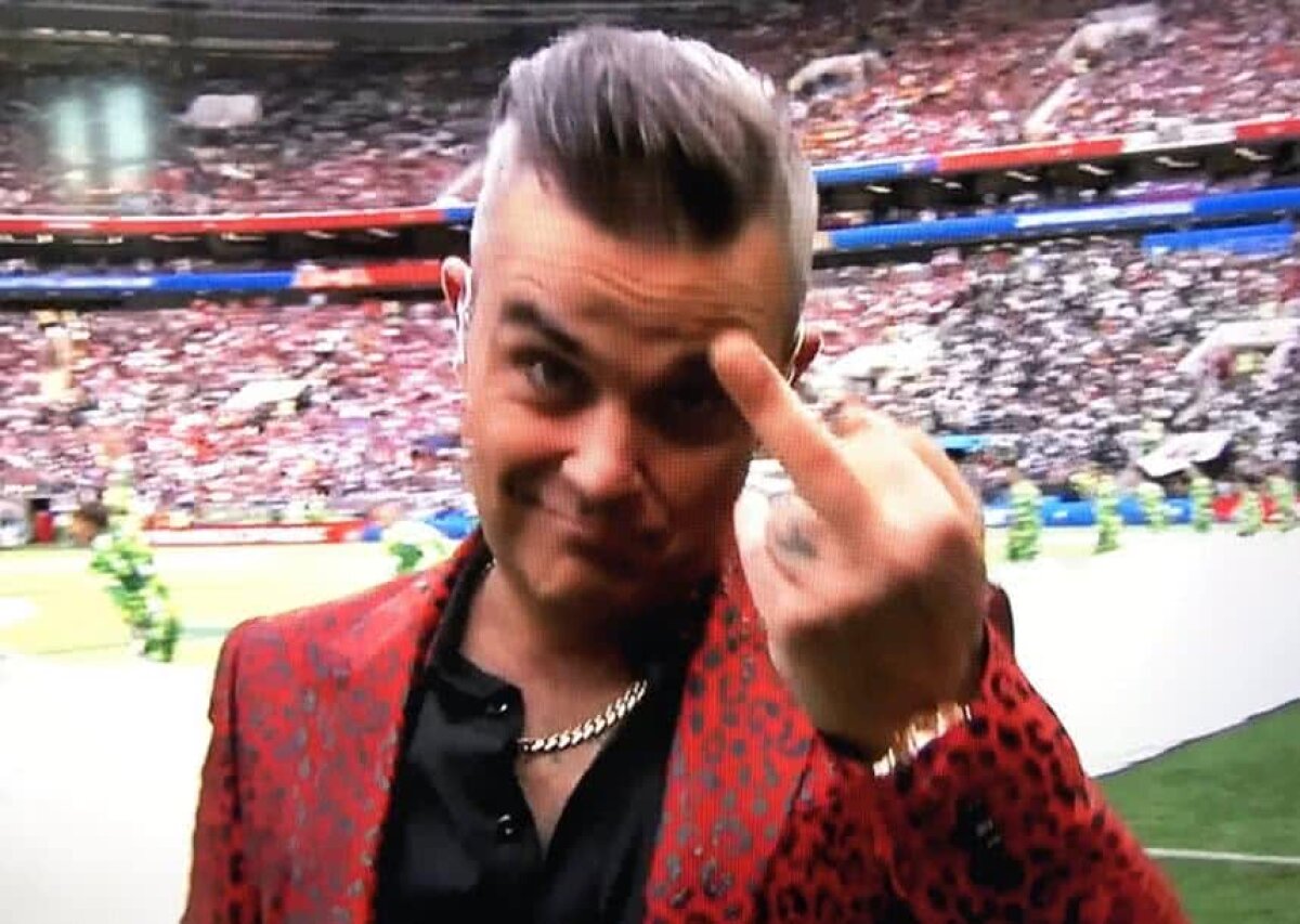 CM 2018 // VIDEO + FOTO Momentele care au furat atenția la festivitatea de deschidere » Discurs ținut de Vladimir Putin și gestul vulgar al lui Robbie Williams
