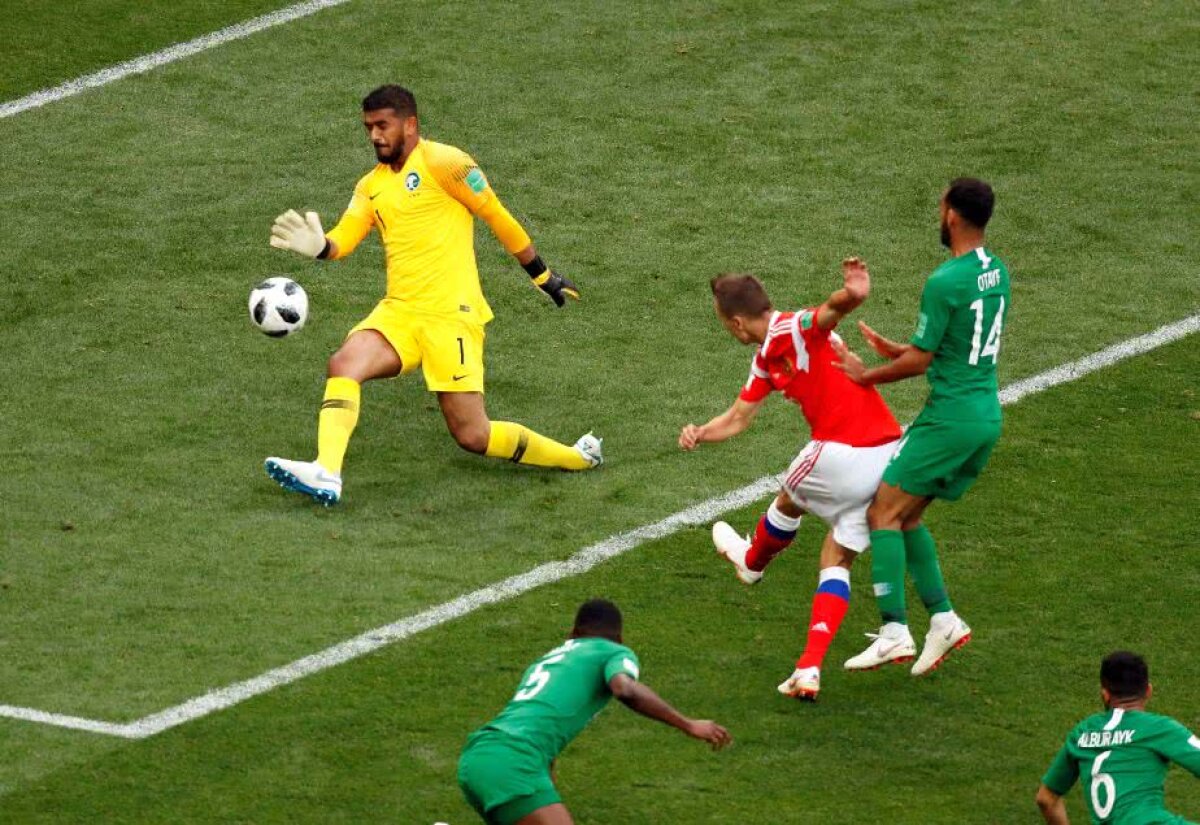 VIDEO + FOTO Goluri superbe marcate în meciul de deschidere de la Mondial » Un fost jucător al lui Real Madrid i-a umilit pe adversari