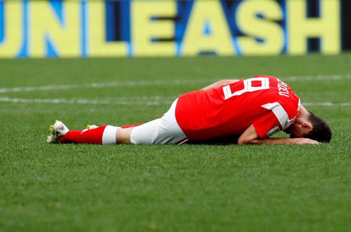 VIDEO + FOTO Primul meci, prima dramă » Starul naționalei e OUT de la Mondial după doar 23 de minute!