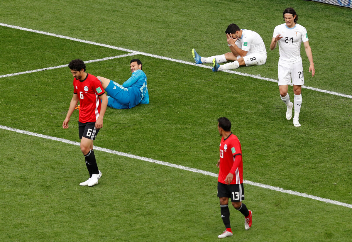 CORESPONDENȚĂ DIN RUSIA // VIDEO + FOTO Ziua în care stoperul salvează golgeterul! Uruguay se impune dramatic în fața Egiptului, 0-1 » Victorie după 48 de ani în meciul de debut de la Mondial