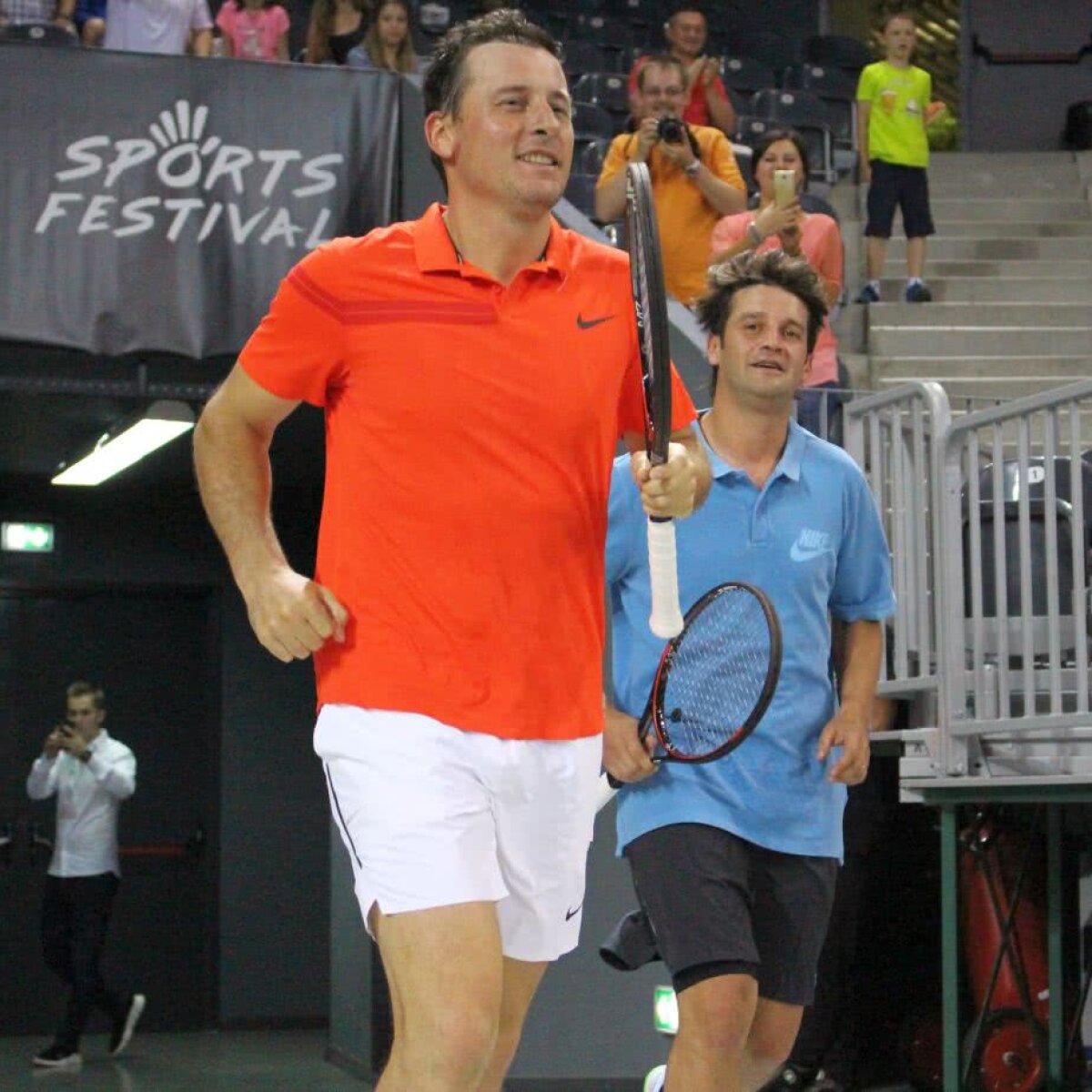 GALERIE FOTO Tenis-spectacol la Cluj-Napoca! Mike Bryan și Goran Ivanišević au ridicat sala în picioare! Cine a fost perechea-surpriză pentru antrenorul Simonei Halep