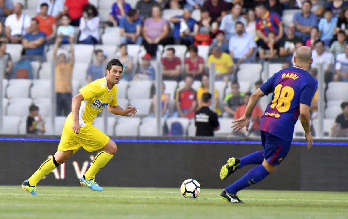 VIDEO Generația de Aur pierde meciul cu legendele Barcelonei: "Hagi e brazilian" + "Regele" a marcat pentru catalani
