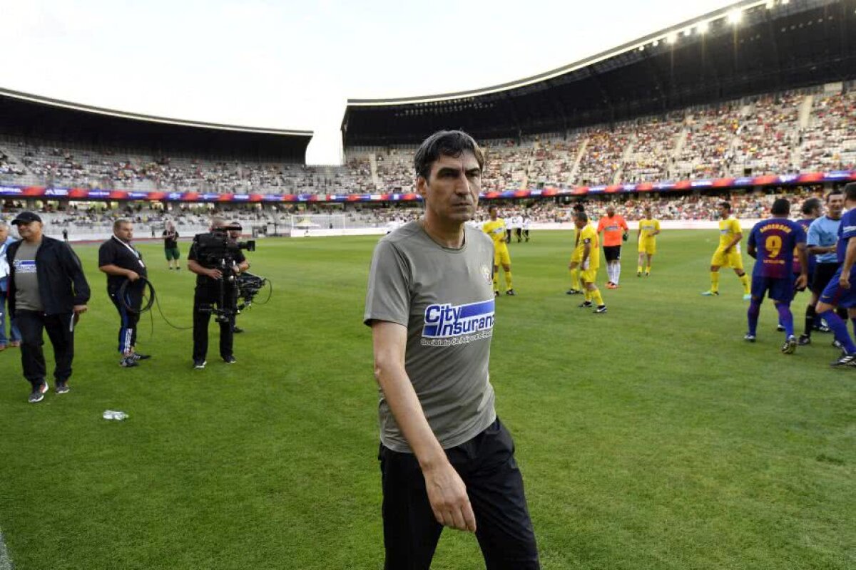 VIDEO Generația de Aur pierde meciul cu legendele Barcelonei: "Hagi e brazilian" + "Regele" a marcat pentru catalani