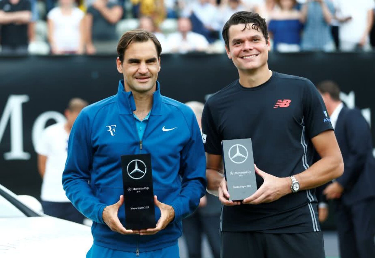 VIDEO + FOTO Roger Federer se impune la Stuttgart și ajunge la un numărul INCREDIBIL de turnee câștigate » Premiul special primit de la organizatori