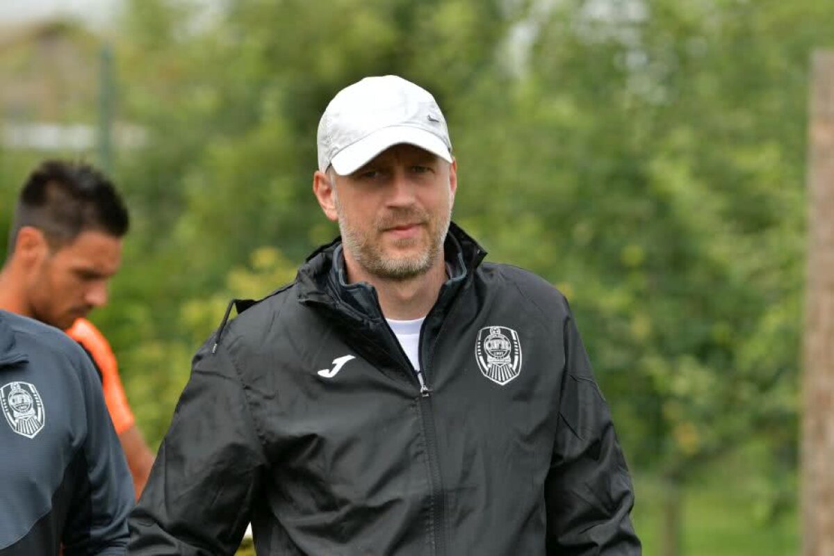 Corespondență GSP din Brașov » VIDEO + FOTO Edi Iordănescu i-a pus la muncă pe clujeni » Camora l-a comparat cu Petrescu