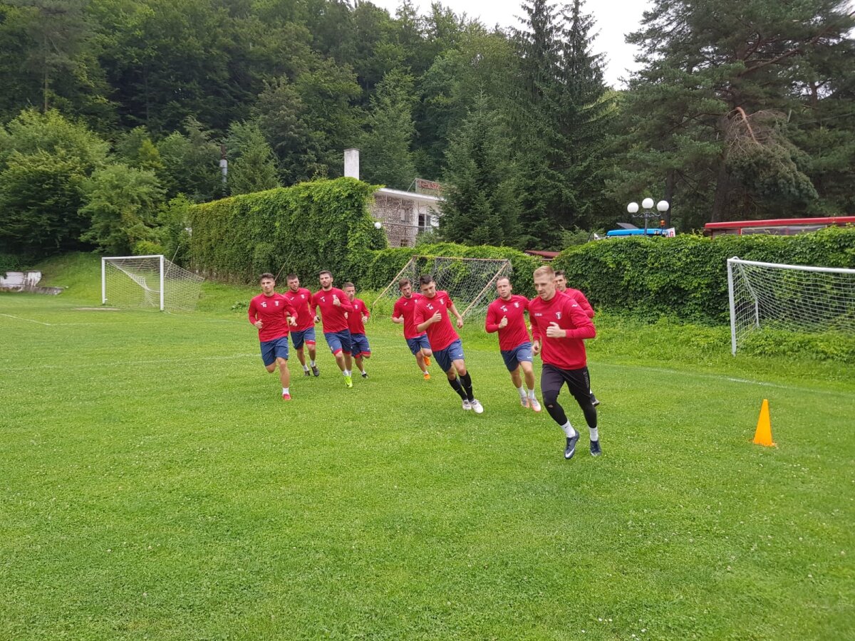 Corespondență GSP din Brașov » VIDEO + FOTO Măldărăşanu cere transferuri la Astra: "Zilele viitoare rezolvăm"