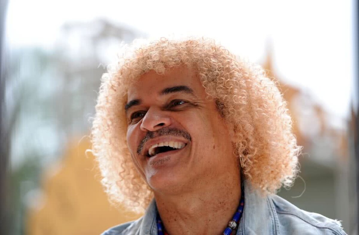 VIDEO Astăzi se împlinesc 24 de ani de la golul FABULOS marcat de Hagi la World Cup 1994 » Remember cu Valderrama: "Fantastic, fantastic!"