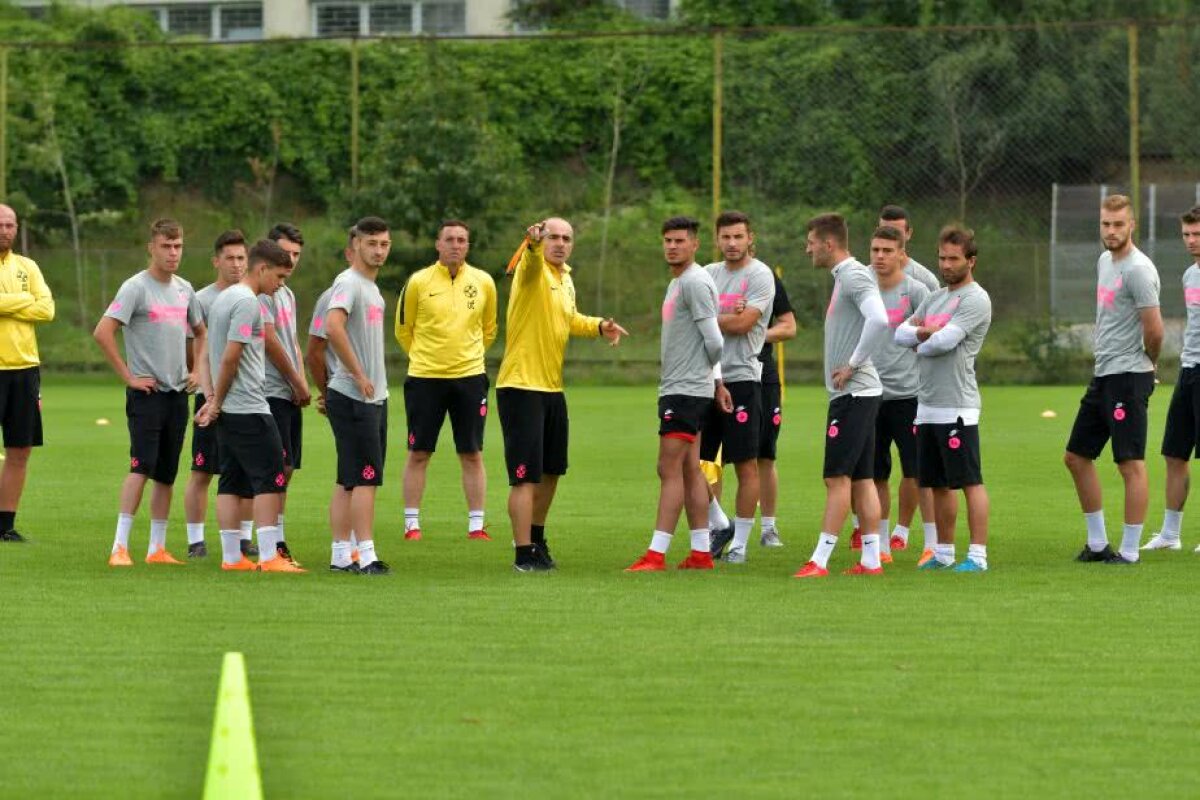 Corespondență GSP din Brașov » FOTO Imagini din cantonamentul FCSB-ului: ce metode inedite de antrenament au folosit fotbaliștii lui Dică