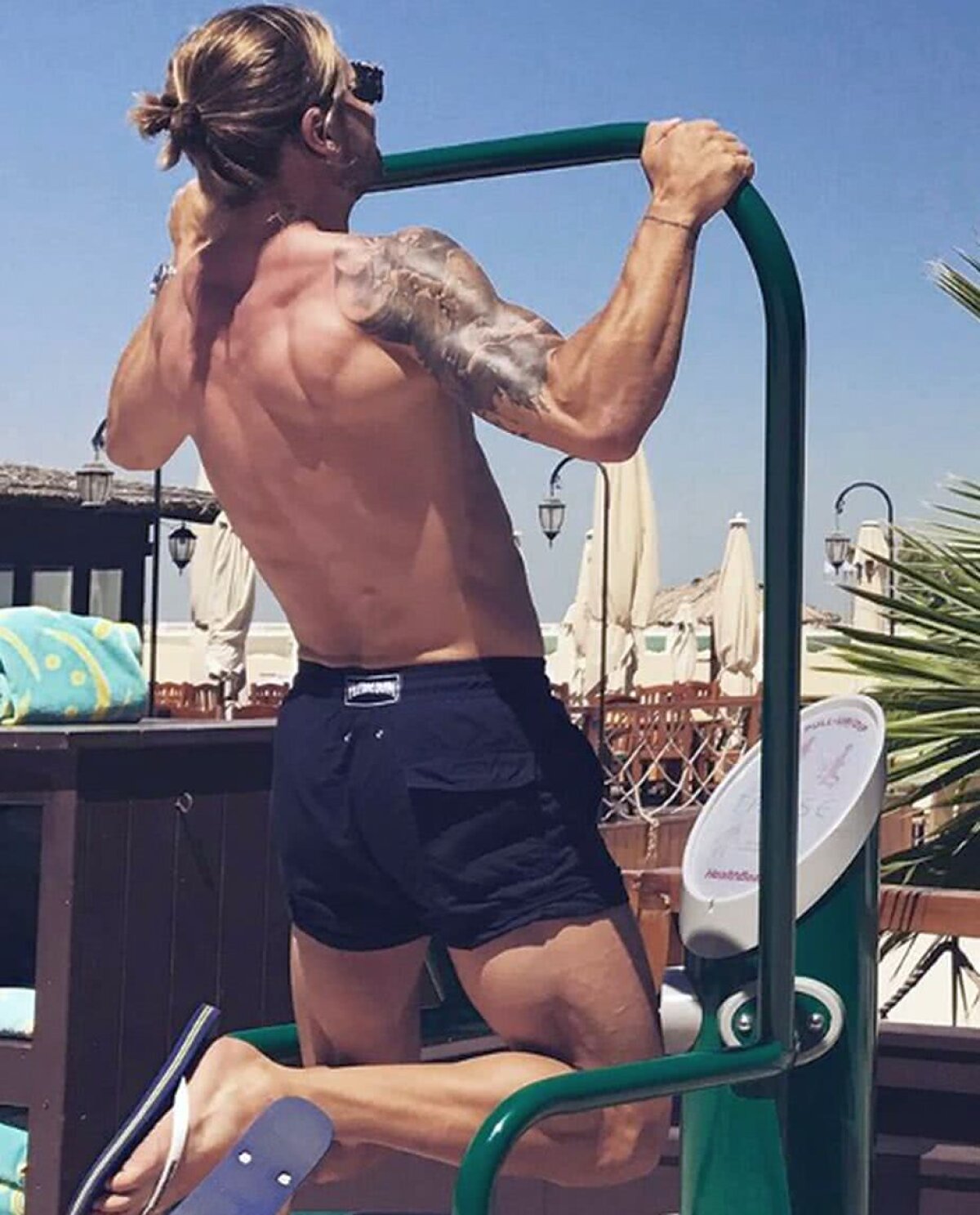 GALERIE FOTO » Cel mai sexy jucător de la CM e un mix între Beckham și Thor