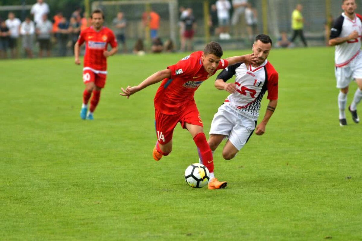 VIDEO+FOTO FCSB a câștigat, dar nu și-a păstrat poarta intactă în fața modestei CS Cornu » Premierele amicalului: Moruțan + 4-3-3