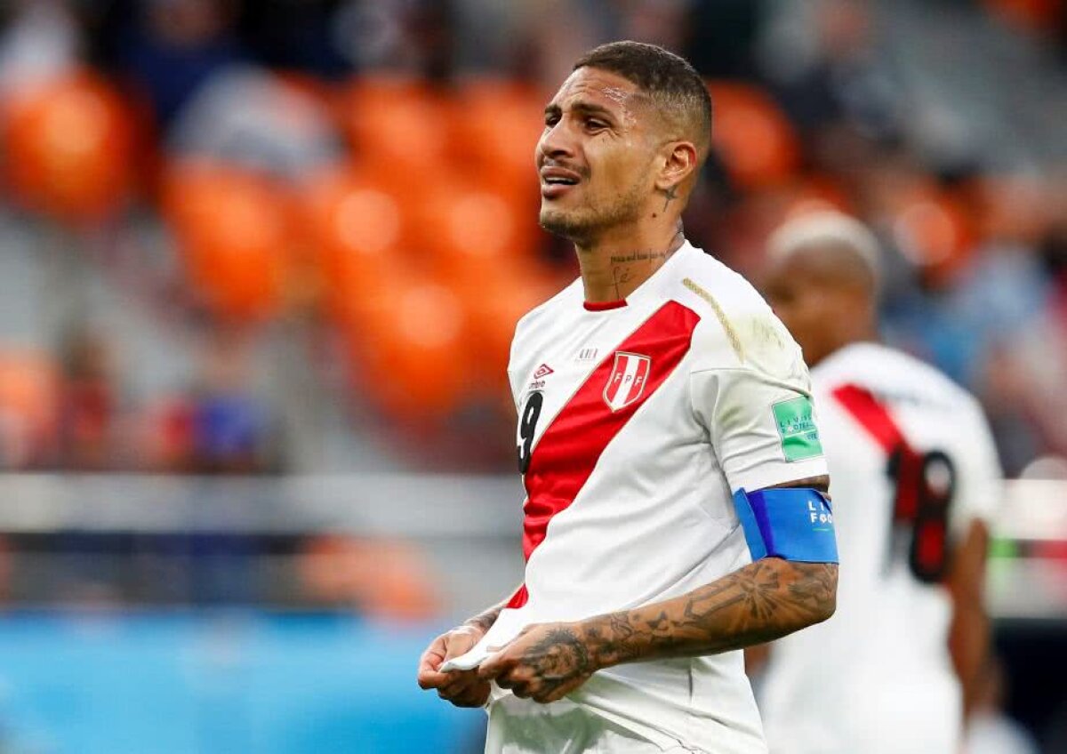 FOTO Disperarea lui Guerrero » Căpitanul peruanilor a ieșit de pe teren în lacrimi, după meciul horror cu Franța 