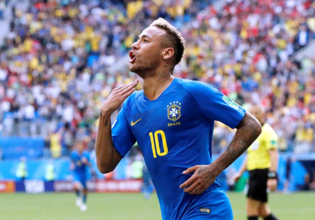 VIDEO+FOTO Toate reflectoarele pe Neymar! "Braziliana" fotbalistului și momentul impresionant de la final