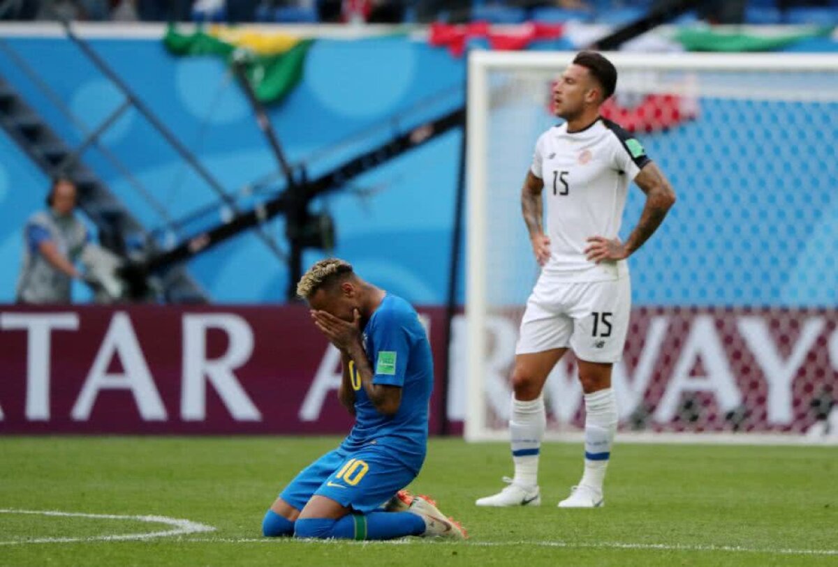 VIDEO+FOTO Toate reflectoarele pe Neymar! "Braziliana" fotbalistului și momentul impresionant de la final