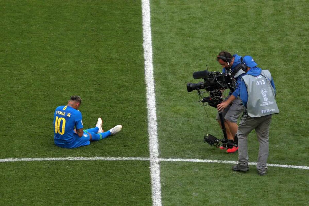 VIDEO+FOTO Toate reflectoarele pe Neymar! "Braziliana" fotbalistului și momentul impresionant de la final