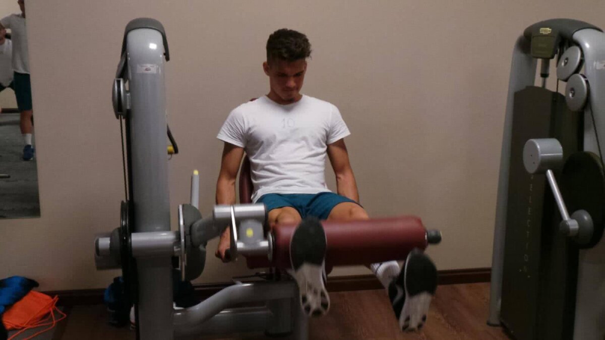 GALERIE FOTO Iron Man Viitorul » Hagi și-a "închis" jucătorii în sala de forță pentru a spulbera apărările în noul sezon de Liga 1