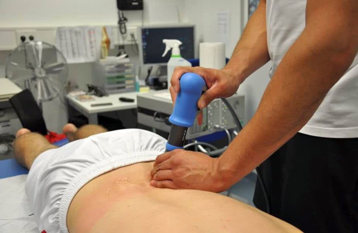 EXCLUSIV Un jucător din lotul lui Bratu s-a accidentat și a plecat să se refacă în străinătate » Prima reacție a fotbalistului