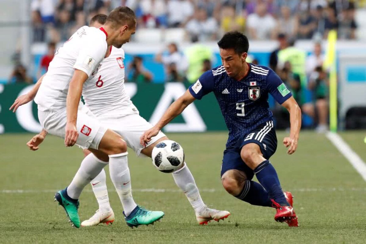 VIDEO+FOTO » Calificare jenantă! Japonia pierde cu Polonia, scor 0-1, dar se califică în "optimi" datorită cartonașelor » Circ în ultimele 10 minute