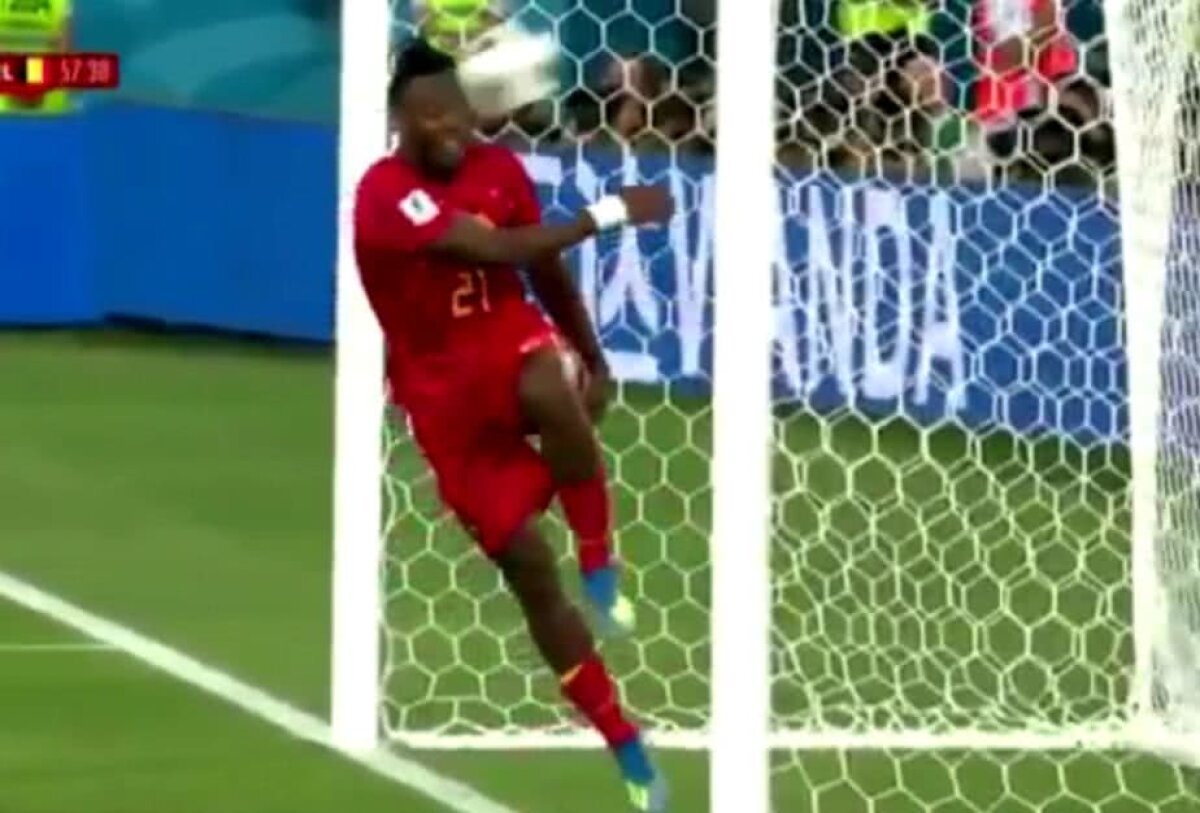 VIDEO Cea mai amuzantă fază! Un jucător belgian era să se accidenteze după golul marcat de Januzaj