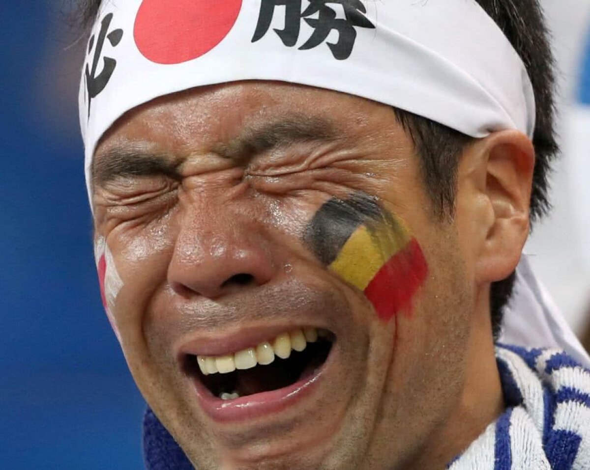 GALERIE FOTO Imagini emoționante pe stadionul din Rostov » Japonezii, DĂRÂMAȚI de durere după eșecul dramatic cu Belgia. Gestul fanilor de la final a impresionat