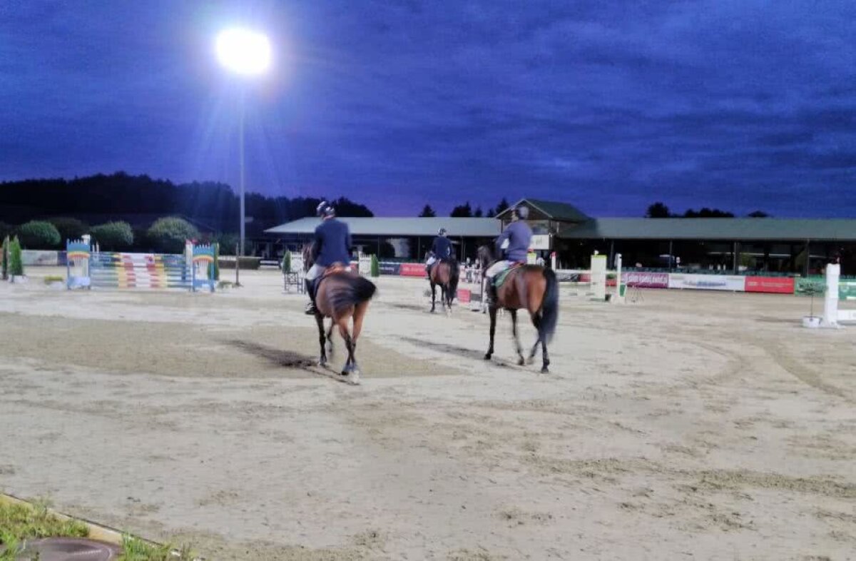 Corespondență GSP »  FOTO Un cantonament pitoresc » Viitorul lui Hagi se pregătește într-unul dintre cele mai spectaculoase locuri din Polonia rurală