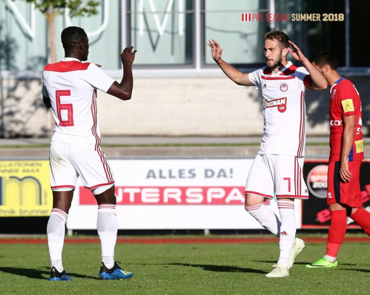 VIDEO+FOTO FC Botoșani, umilită în amical de o forță din campionatul Greciei » Atmosferă superbă la meci: fanii au aprins torțe și fumigene