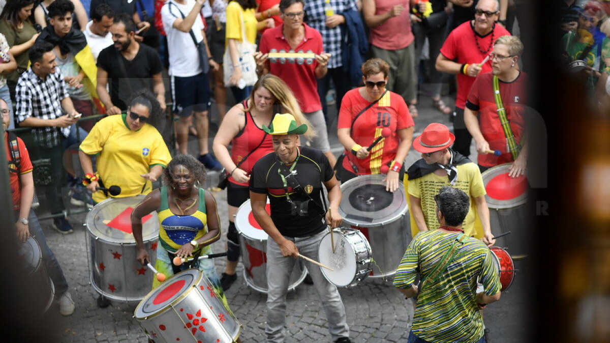 FOTO&VIDEO REPORTAJ » Echipa Gazetei a văzut Brazilia-Belgia din mijlocul miilor de suporteri, în Bruxelles. Imagini impresionante