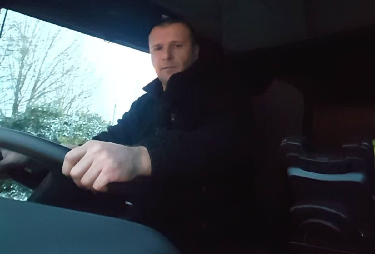 Poveste tulburătoare » Ce a ajuns să facă acum Cosmin Mocanu, jucătorul Farului accidentat grav de Dan Alexa în 2002: "Doctorul a zis: ce fotbal? Fii mulțumit dacă mai mergi!"