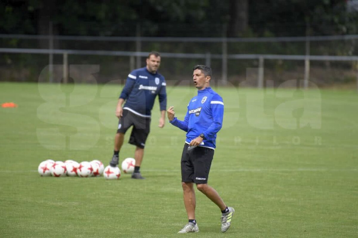 CORESPONDENȚĂ DIN OLANDA // FOTO Imagini SF din cantonamentul lui PAOK » Metode revoluționare folosite de Lucescu + în câte limbi discută cu elevii săi