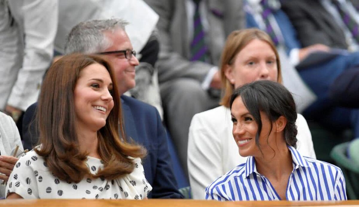 WIMBLEDON 2018. GALERIE FOTO Ducesele Meghan și Kate, apariții spectaculoase la Wimbledon » Au atras toate privirile în lojă