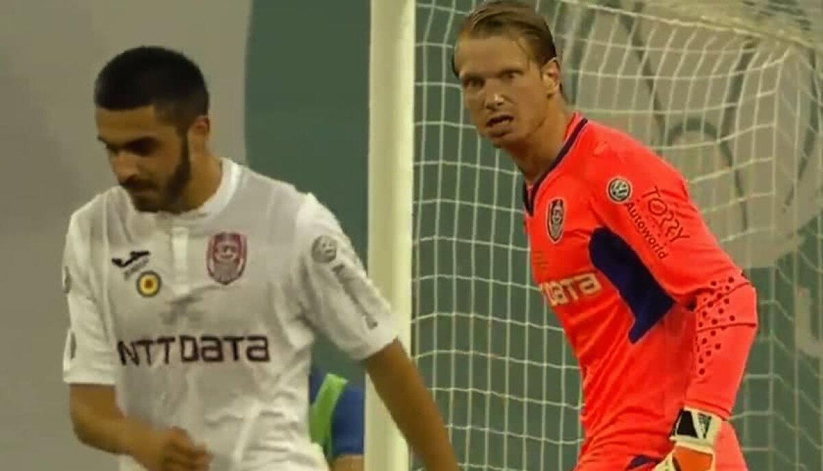 Supercupa României // GALERIE FOTO Remarcă total neinspirată a comentatorului TV, după gestul lui Arlauskis cu Craiova