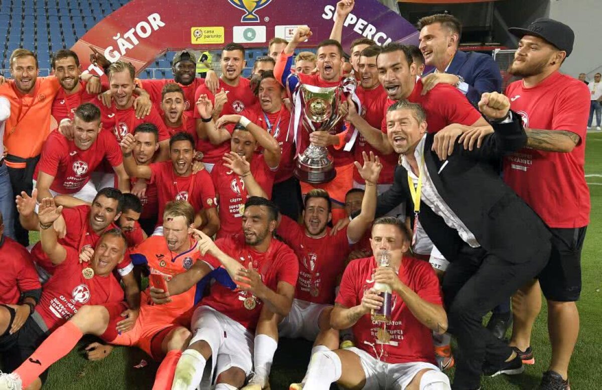 GALERIE FOTO Ce nu s-a văzut la TV » N-au suportat eșecul: ce s-a întâmplat în momentul în care jucătorii CFR-ului au ridicat Supercupa :D