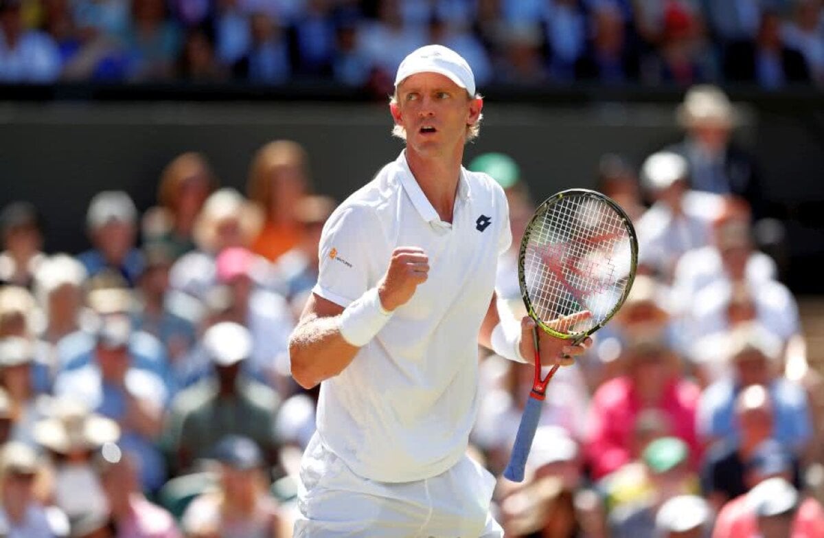 VIDEO+FOTO Novak Djokovic câștigă al 4-lea titlu pe iarba de la Wimbledon! Tenis PERFECT prestat în fața lui Kevin Anderson + Moment emoționant la final