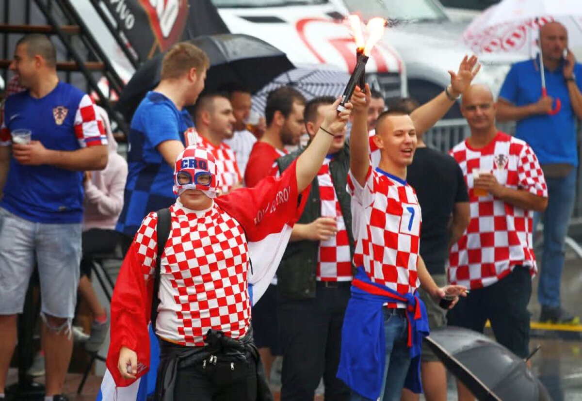 VIDEO+FOTO Imagini INCREDIBILE din Paris » Cum au sărbătorit sutele de mii de fani câștigarea Campionatului Mondial
