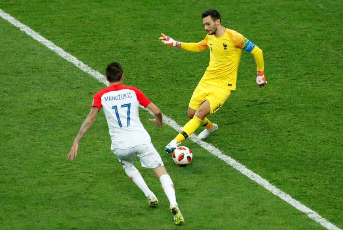 VIDEO+FOTO Gafă uluitoare! Portarul Franței i-a făcut cadou Croației un gol: "Karius a acceptat cererile de prietenie de la De Gea și Lloris" :D