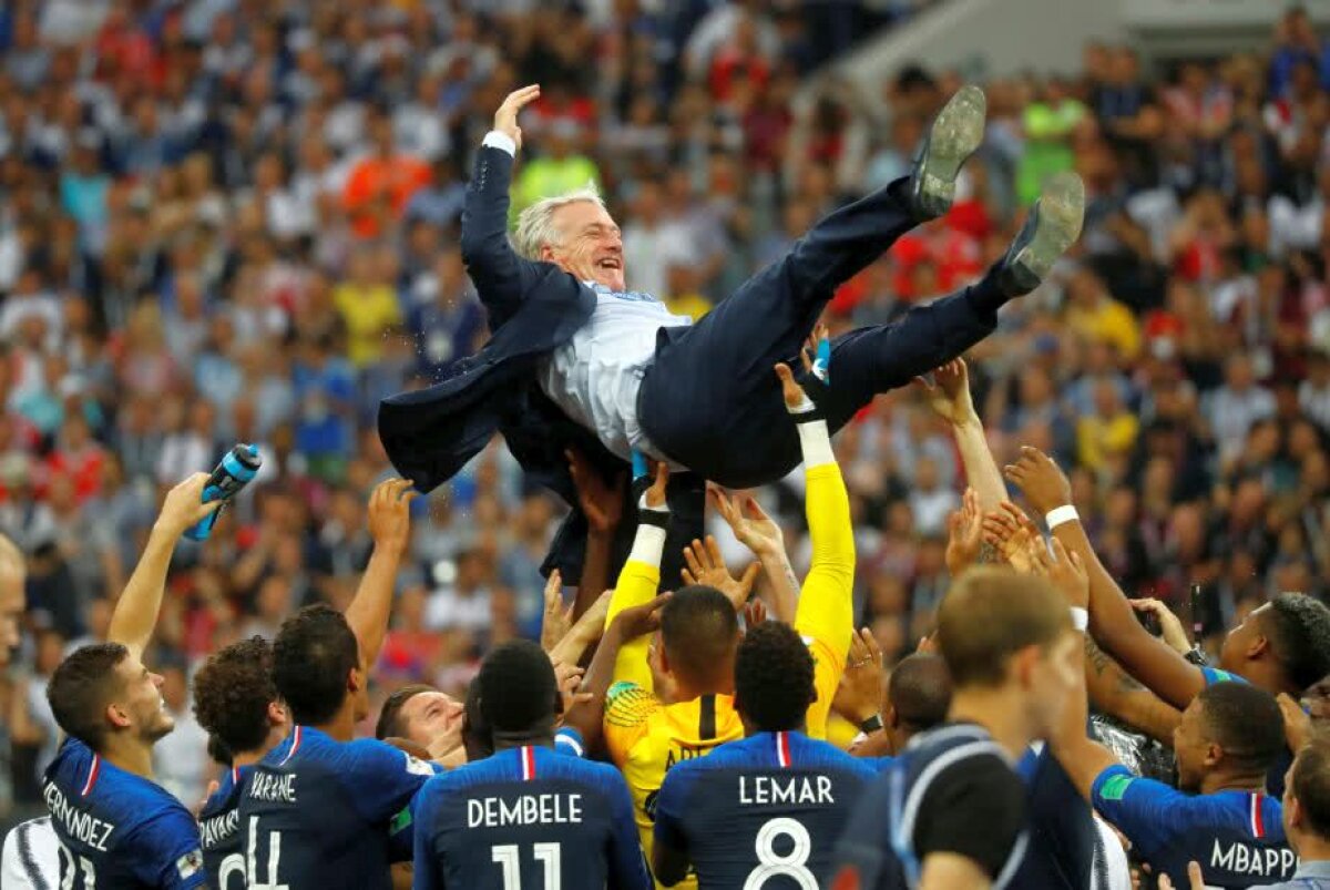 FOTO Deschamps, inclus într-un trio unicat în lumea fotbalului! Performanță fantastică: "Timp de 4 ani vom fi pe acoperișul lumii"