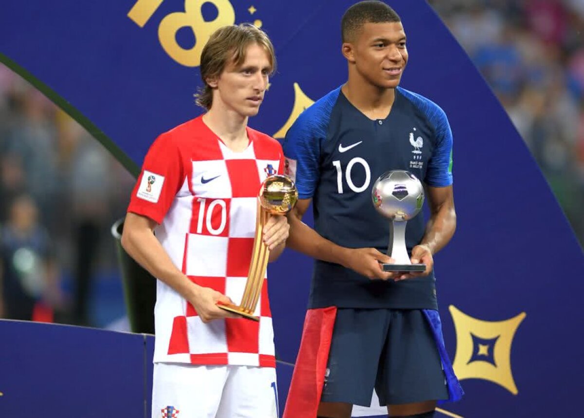 BALONUL DE AUR // Superlativele Mondialului » Balonul de aur al turneului nu e de la campioană! Cine a luat celelalte distincții