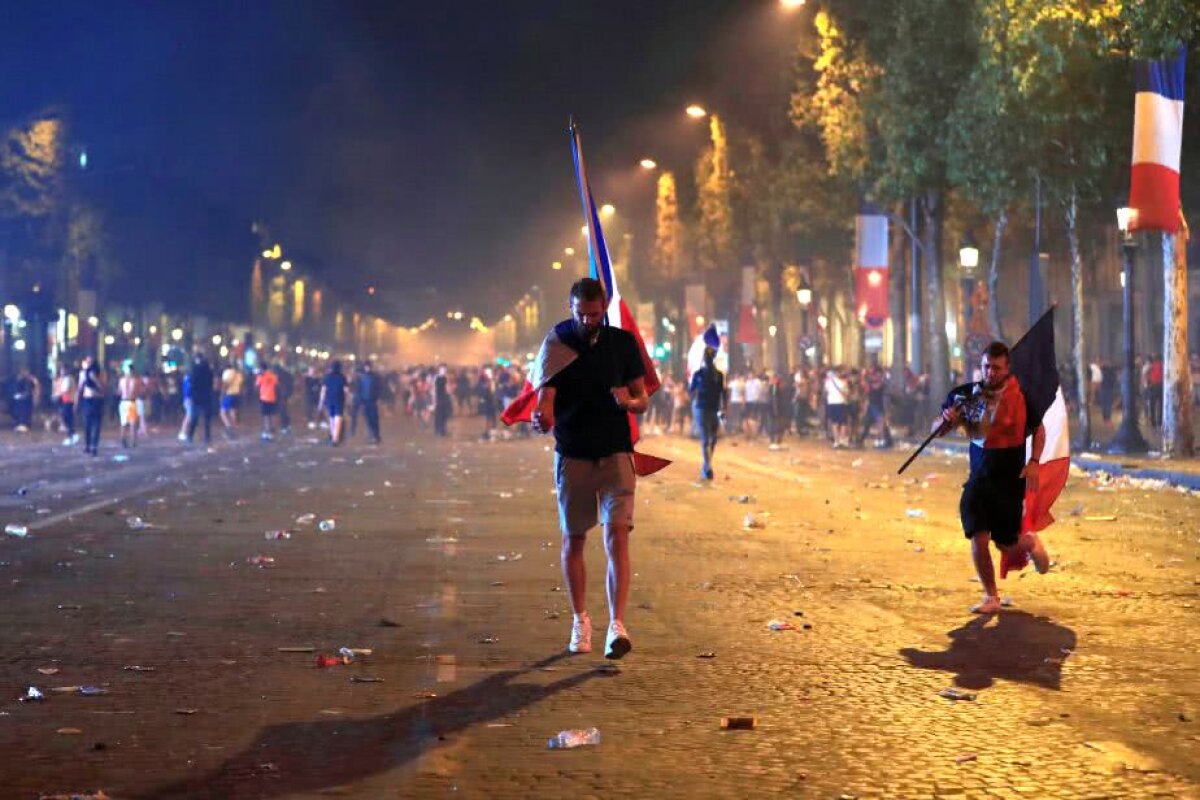 VIDEO+FOTO Bucurie dusă la extrem în Paris! Fanii s-au luat la bătaie cu forțele de ordine
