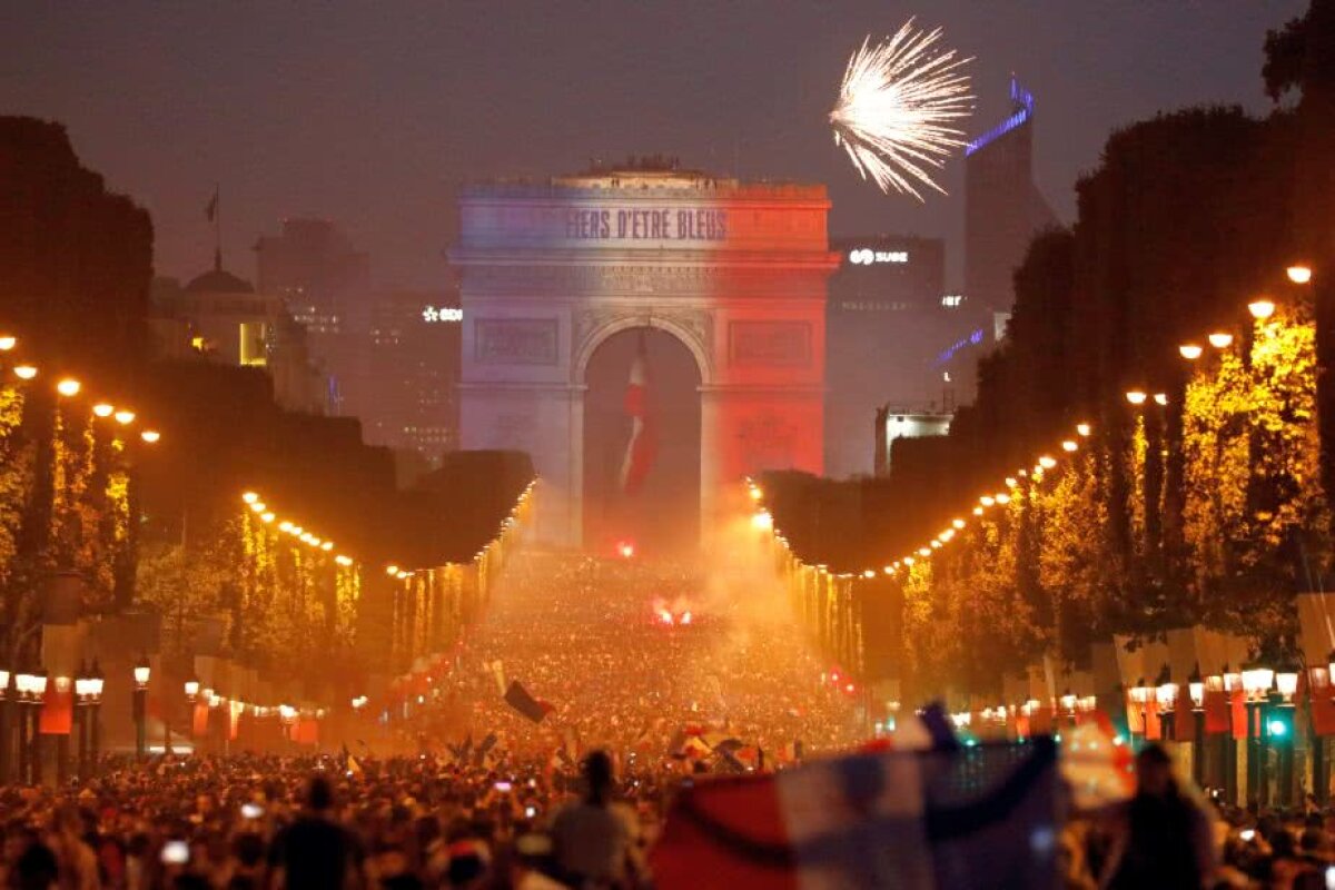 VIDEO+FOTO Bucurie dusă la extrem în Paris! Fanii s-au luat la bătaie cu forțele de ordine