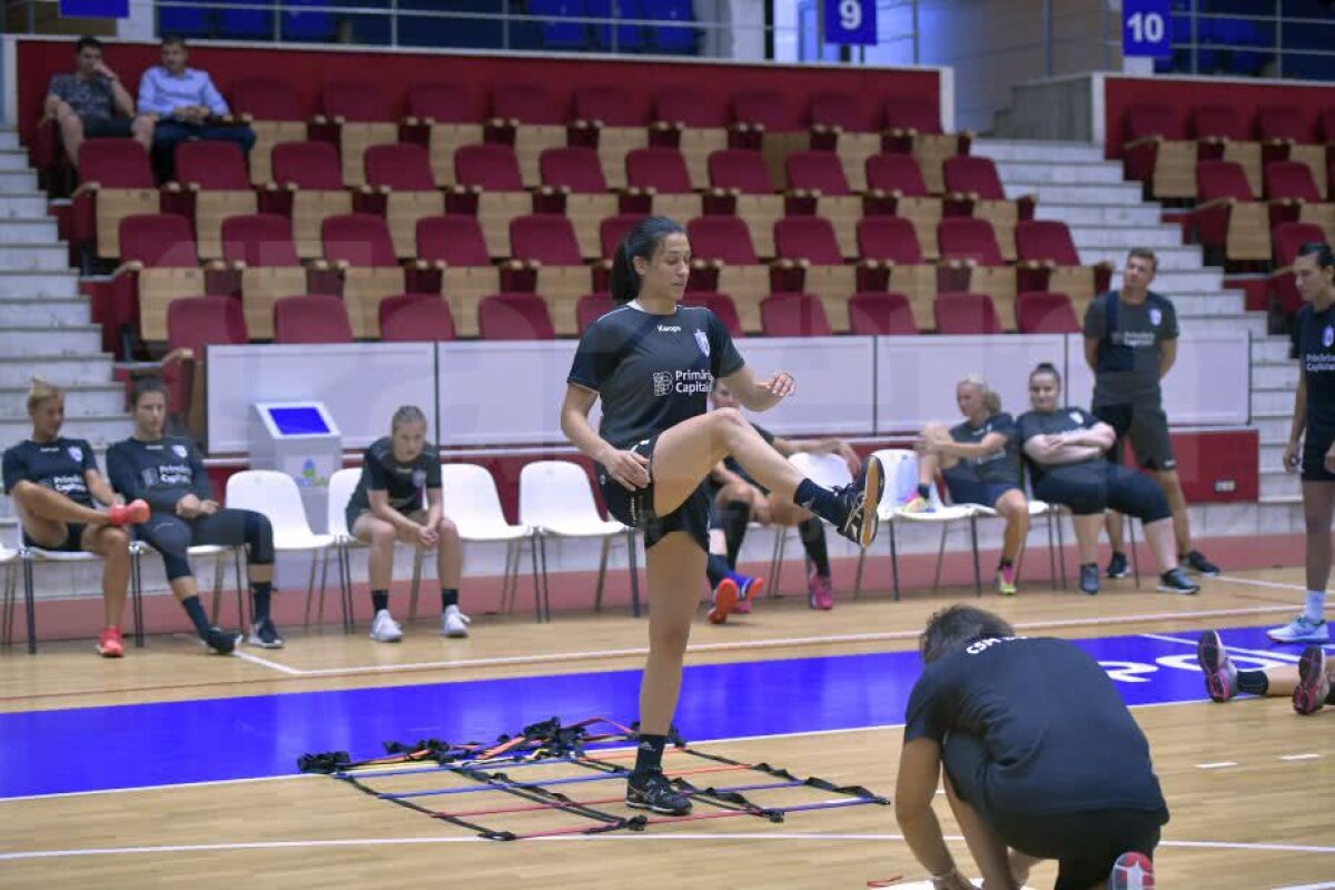 VIDEO + FOTO CSM București s-a reunit azi » Fetele au fost băgate în ședință de Gabi Szabo, apoi au dat testul "beep" 