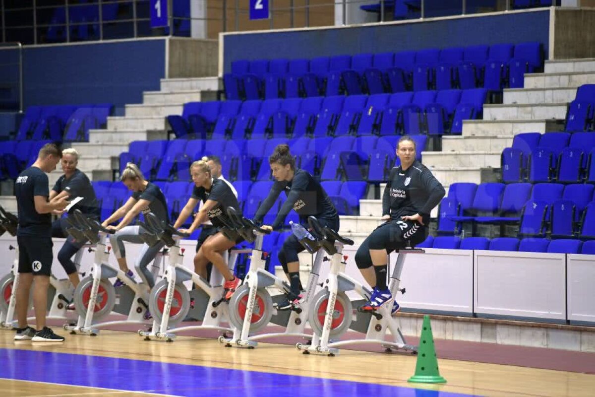 VIDEO + FOTO CSM București s-a reunit azi » Fetele au fost băgate în ședință de Gabi Szabo, apoi au dat testul "beep" 