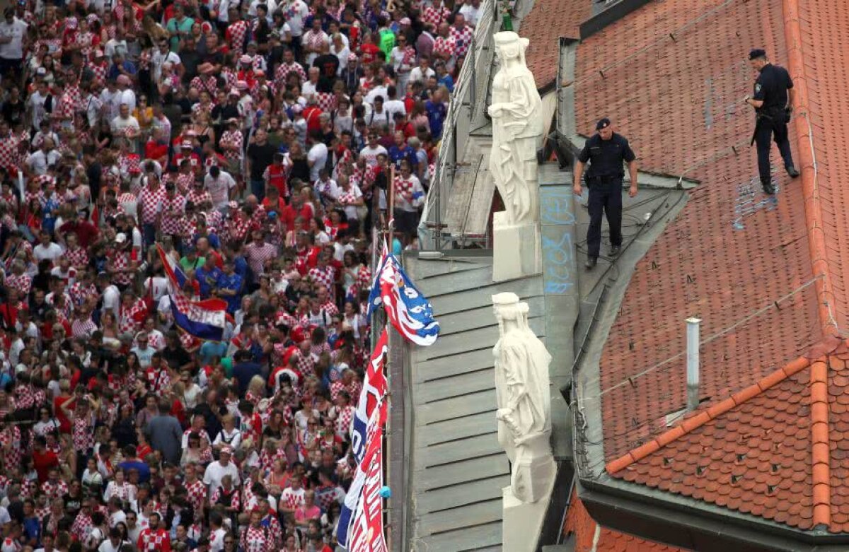 VIDEO+FOTO Imagini fabuloase de la Zagreb » Peste 100.000 de persoane au celebrat performanța naționalei Croației! Din '96 n-au mai fost atâția oameni pe străzi