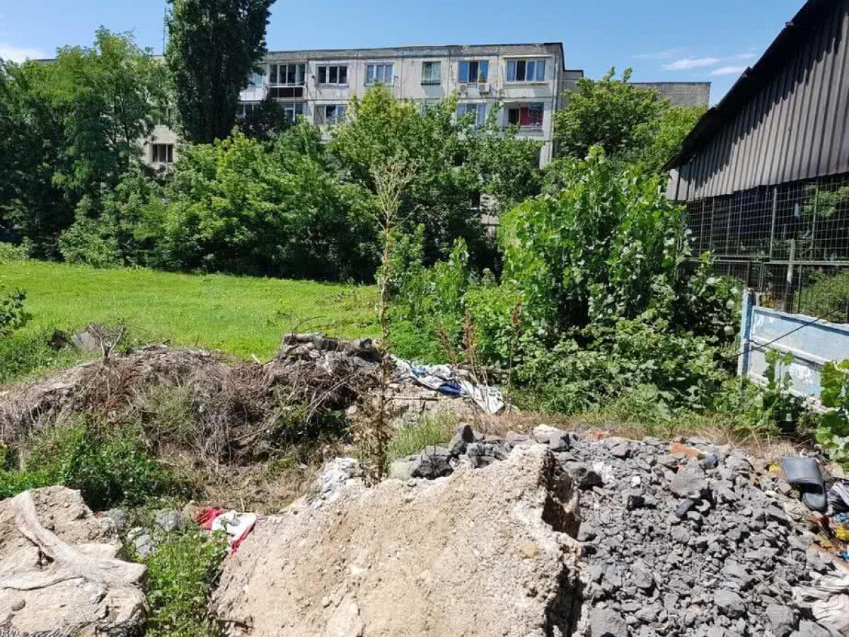 EXCLUSIV / VIDEO+FOTO Hipermarket pe locul fostei baze sportive Girueta! » Locuitorii din zonă sunt revoltaţi: "Vom ajunge în instanţă"