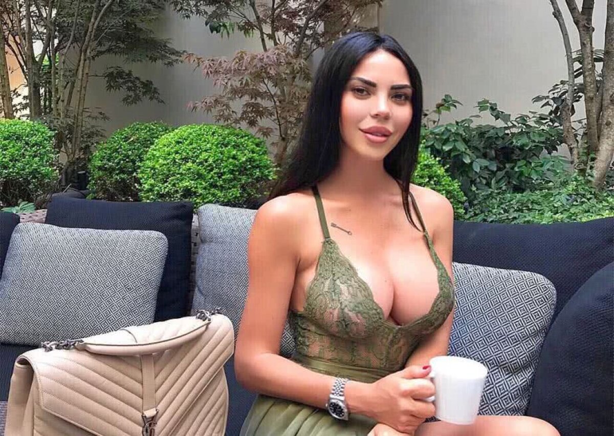 GALERIE FOTO A renunțat TOTAL la haine! Profesoara de fitness votată cea mai hot apariție a verii