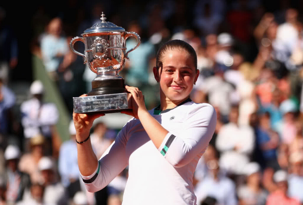 SIMONA HALEP. E prima dată în istoria tenisului când se întâmplă asta » Recordul pe care Steffi Graf și Monica Seles nu și-l imaginau