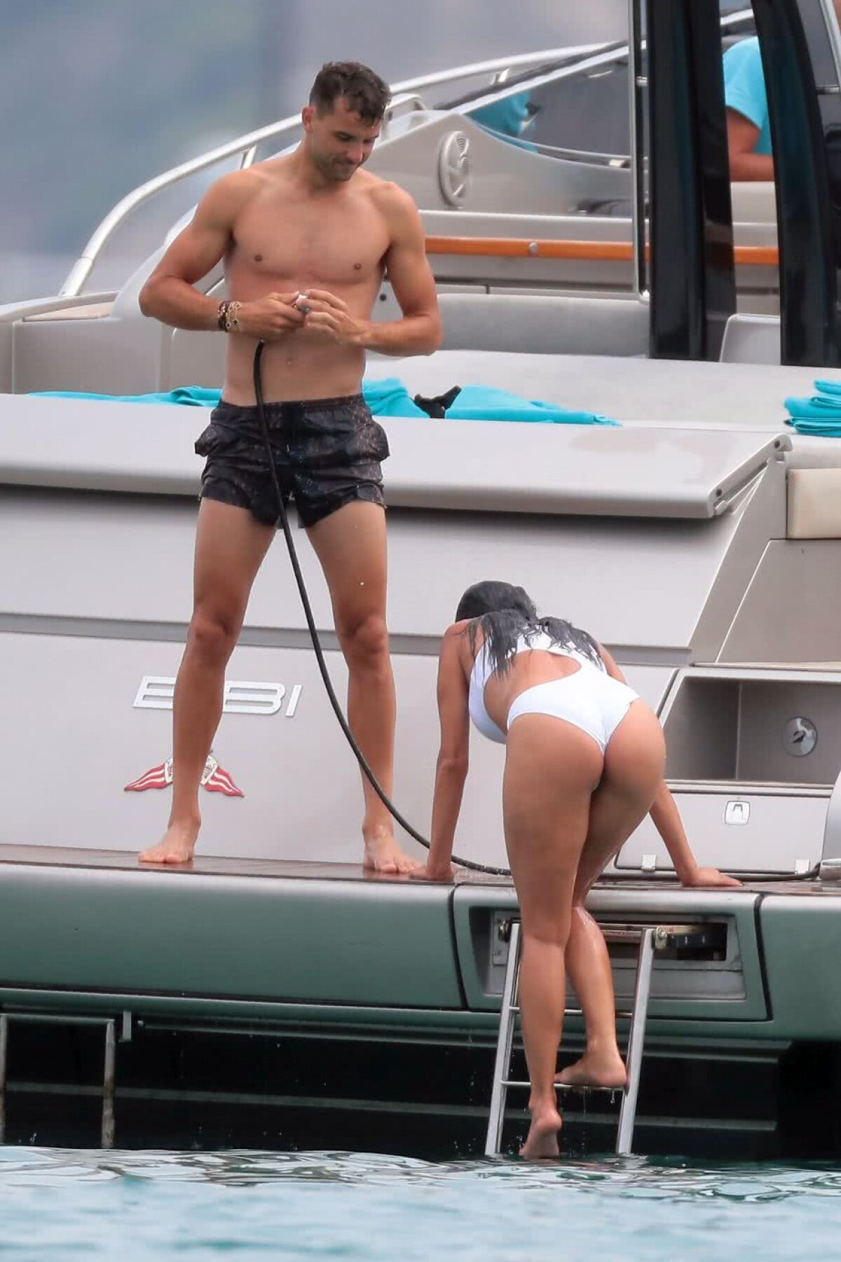 VIDEO + FOTO Imagini incendiare cu Dimitrov și Nicole Scherzinger » Ce au făcut cei doi pe yacht în Saint Tropez