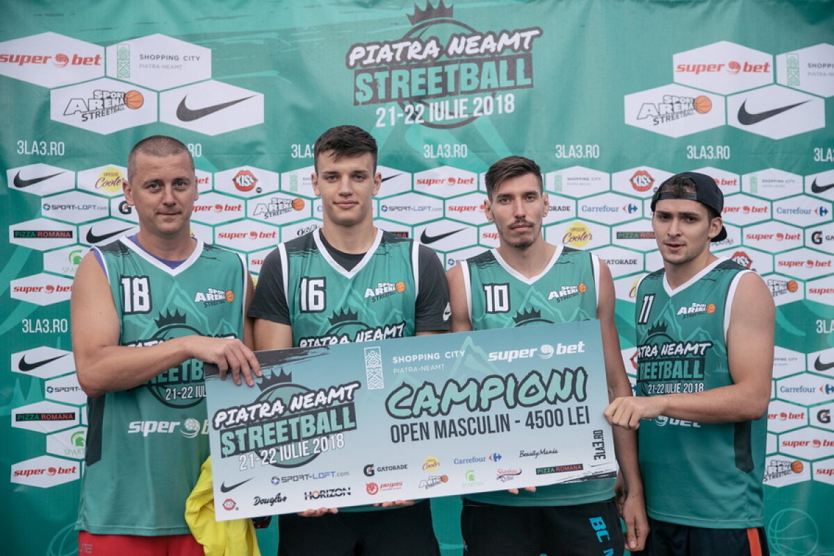 GALERIE FOTO » Luminița Huțupan s-a apucat de baschet și-a făcut spectacol la Râmnicu Vâlcea Streetball