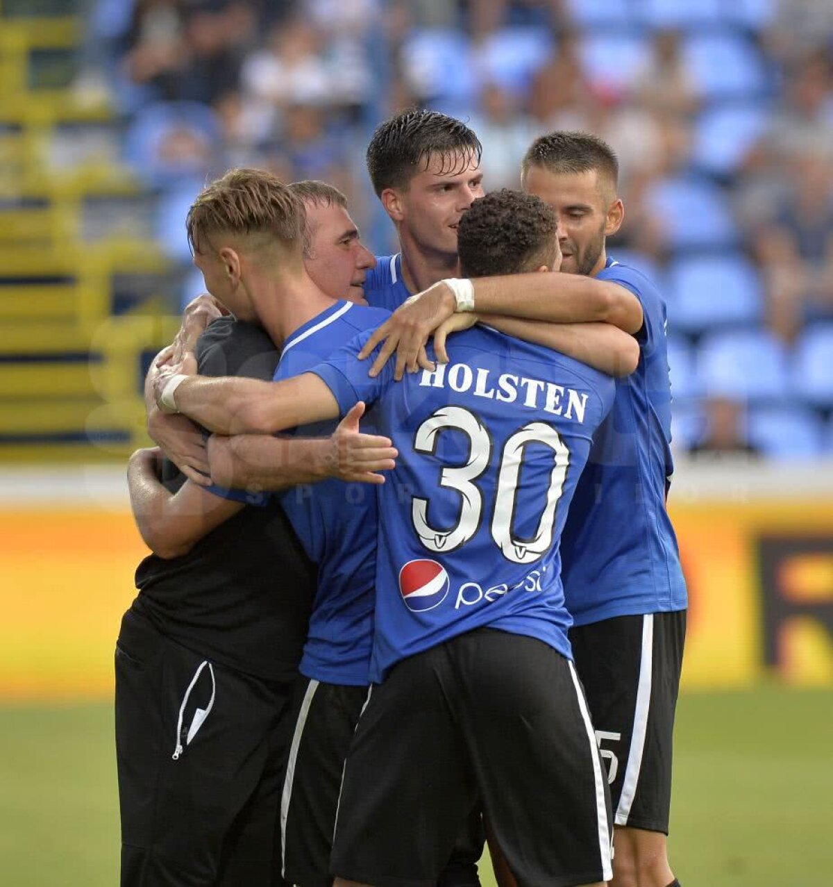 VIITORUL - VITESSE 2-2. VIDEO + FOTO Trupa lui Gică Hagi face cel mai bun meci al sezonului, dar e obligată să marcheze în returul din Olanda