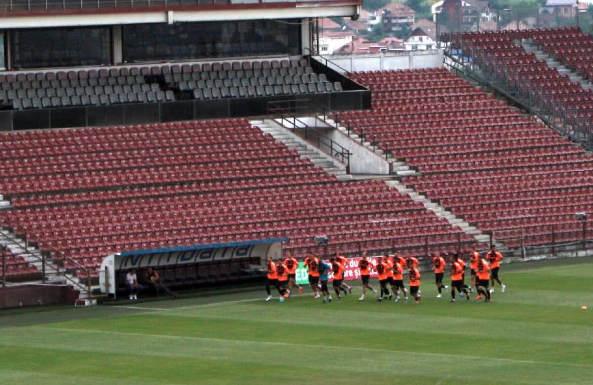 GALERIE FOTO EXCLUSIV Imagini de la primul antrenament condus de Toni Conceicao » Jucătorii au renunțat la boicot