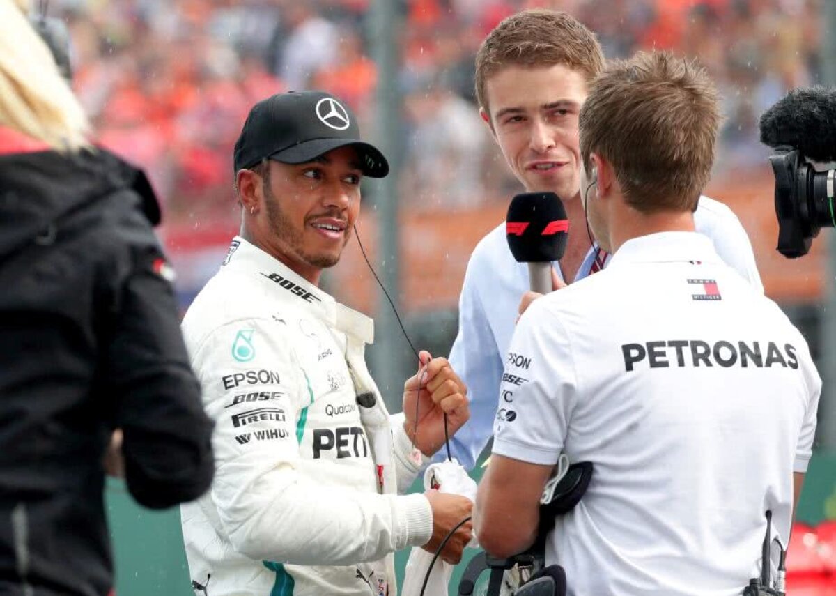 MARELE PREMIU AL UNGARIEI // Lewis Hamilton, pole-position la Hungaroring » "Dublă" Mercedes + britanicul a fost imperial într-o sesiune de calificări dominată de ploaie! Vettel, doar pe 4