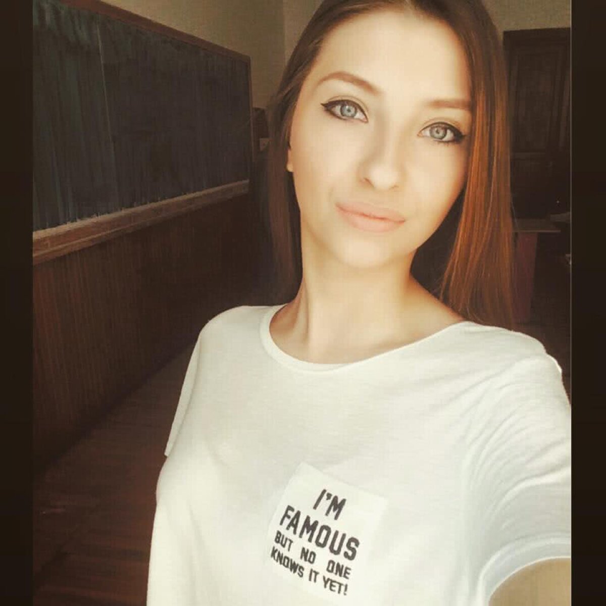 GALERIE FOTO Denisa Trofin a jucat fotbal în liceu și e nelipsită de pe stadioanele din România » Regina frumuseții!